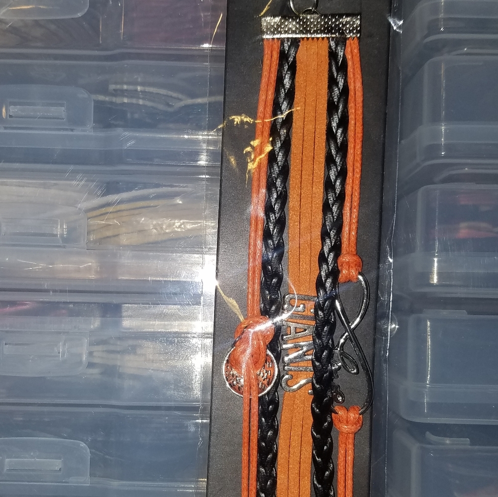 giants bracelet